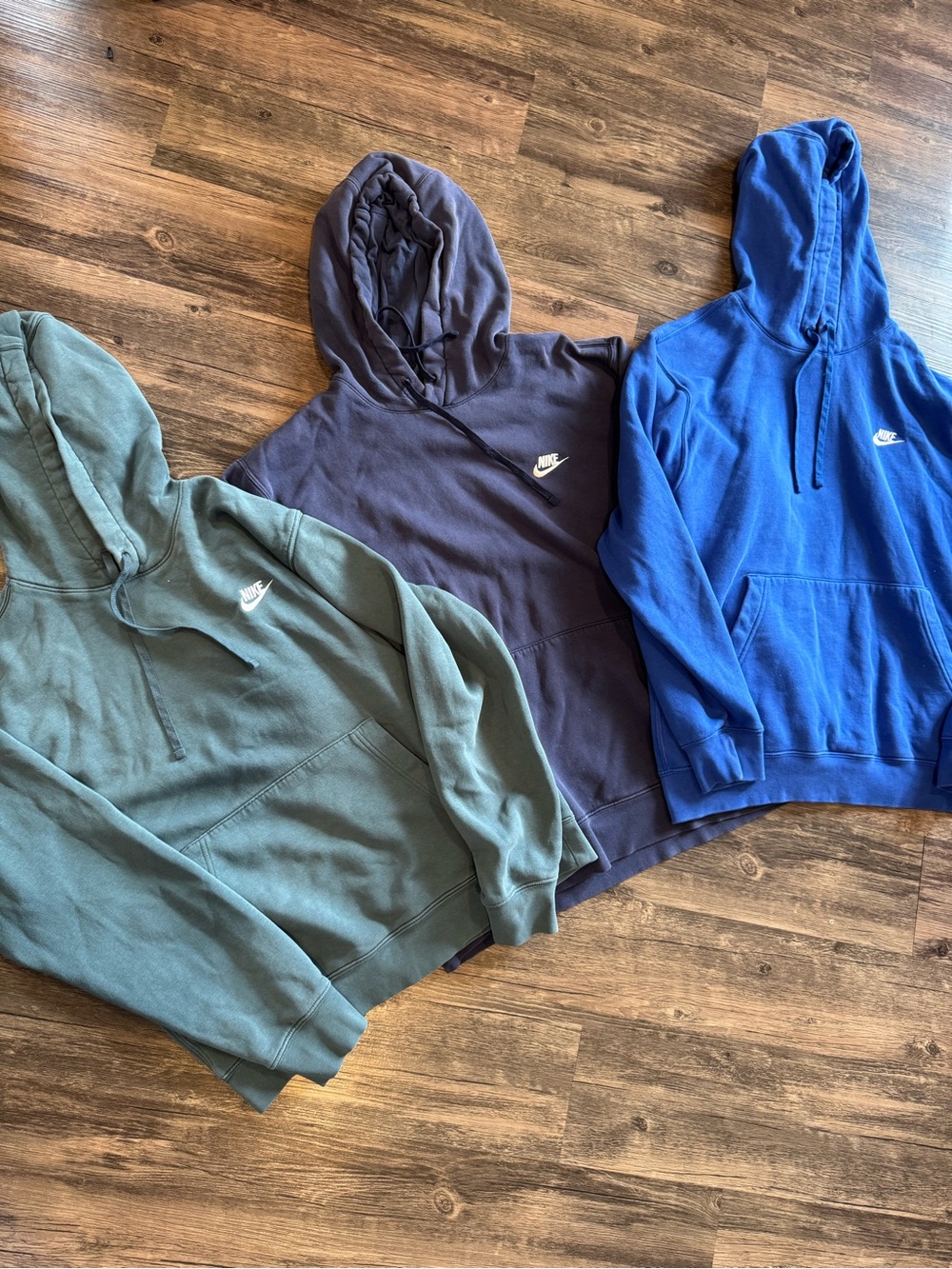 3 Nike Sweatshirt Hoodies Bundle Lot Men’s Size Medium, Large, Xtra Large